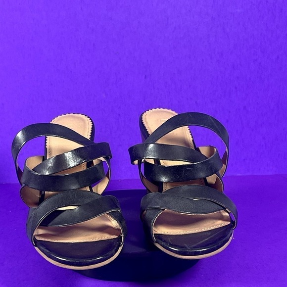 CREVO Petal Block Heel Leather Mule Sandal In Black Women's Shoe Size 9 - Picture 2 of 11